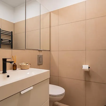 Apartment Seaanne - Apartament La Mare In Centrul Statiunii mamaia Mamaia