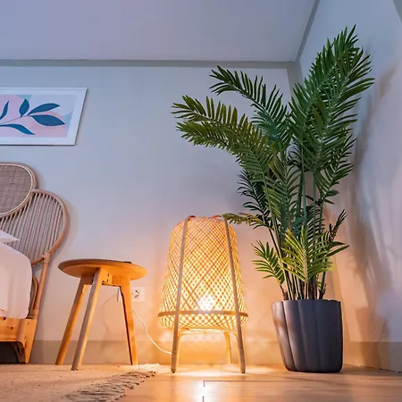 Seaanne - La Mare In Centrul Statiunii mamaia Apartman