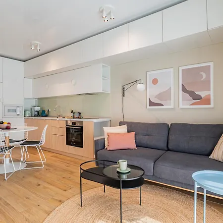 Apartman Seaanne - La Mare In Centrul Statiunii mamaia *