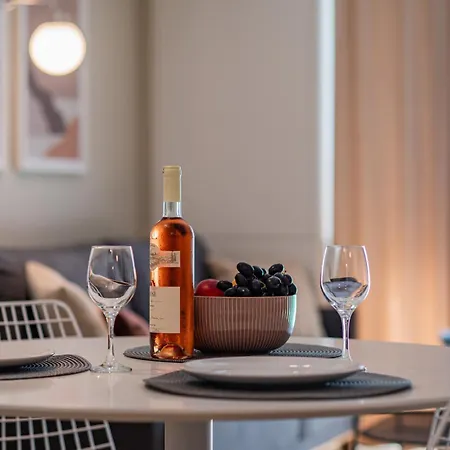 Seaanne - Apartament La Mare In Centrul Statiunii mamaia *