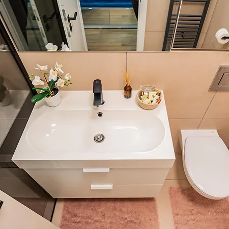 Seaanne - Apartament La Mare In Centrul Statiunii mamaia Mamaia